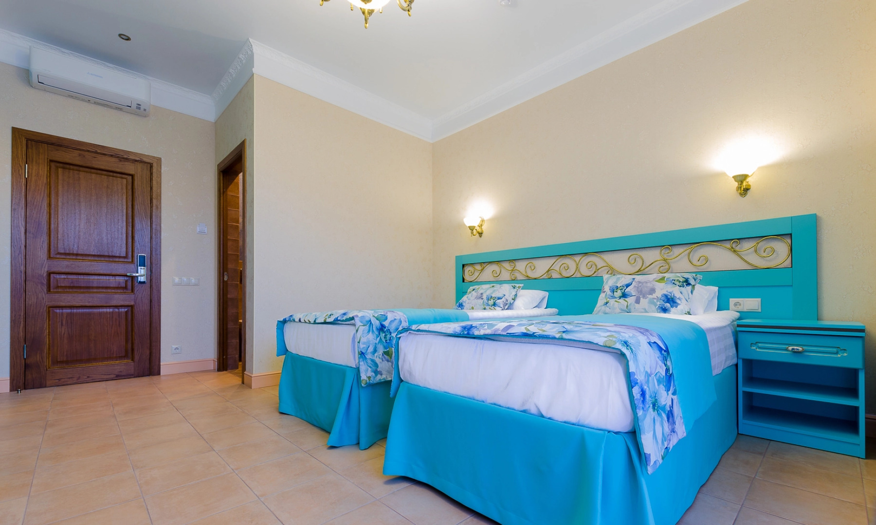 Отель Сопрано