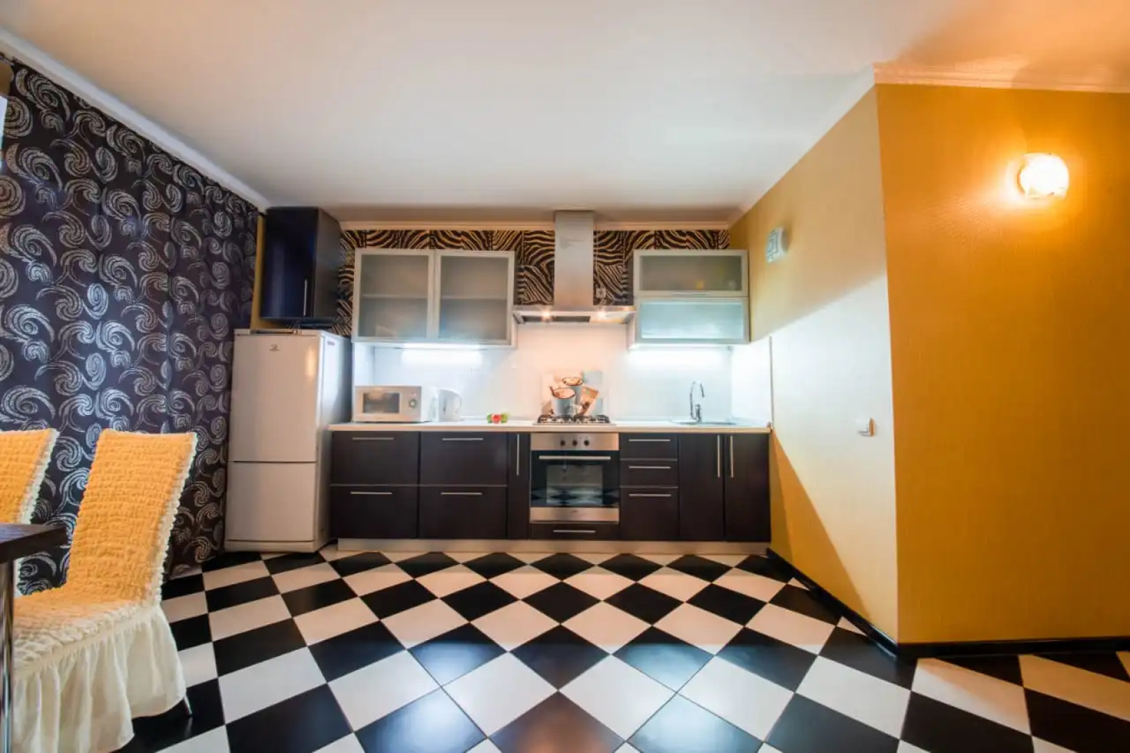 Апартаменты На Симбирцева 44