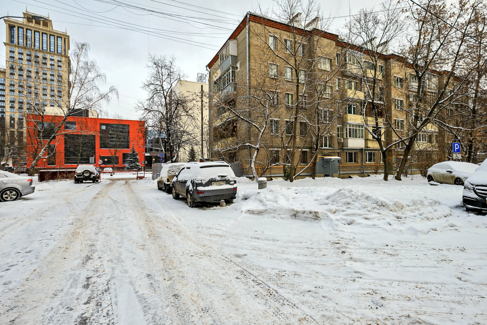 Апартаменты Belorusskaya railway station cozy apartment with parking