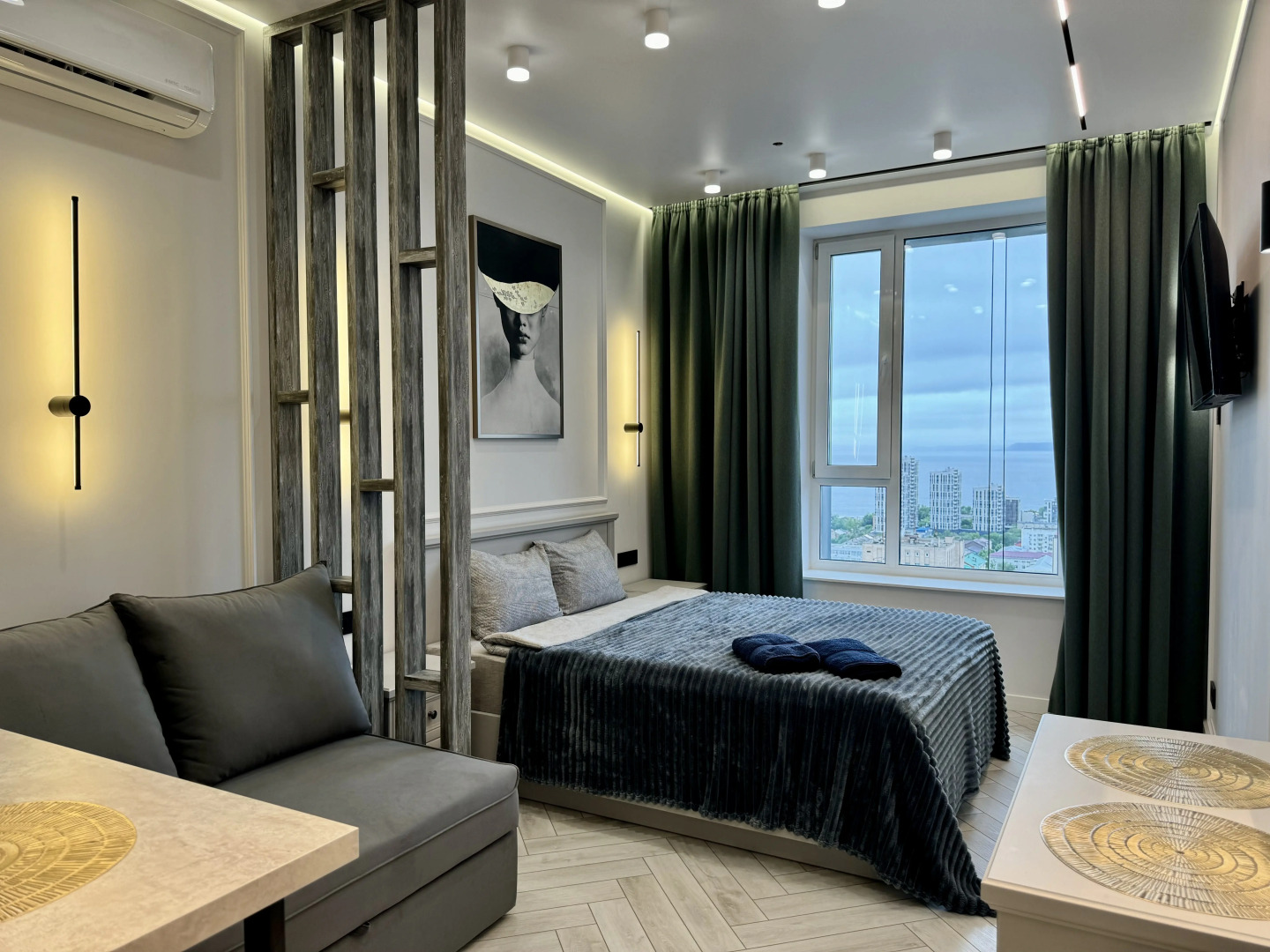 Апартаменты Central Place Apartment 1