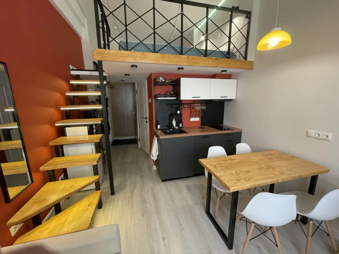 Апартаменты ZenApart Loft c джакузи