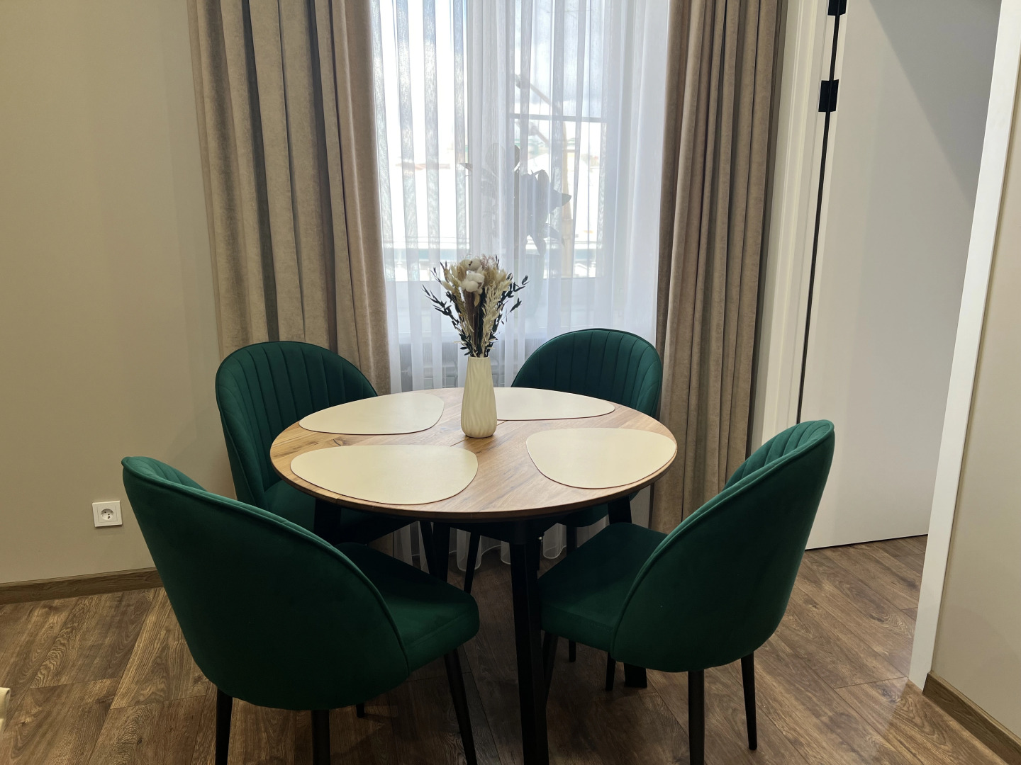 Квартира Трехкомнатная с двумя раздельными спальнями и большой кухней-гостиной