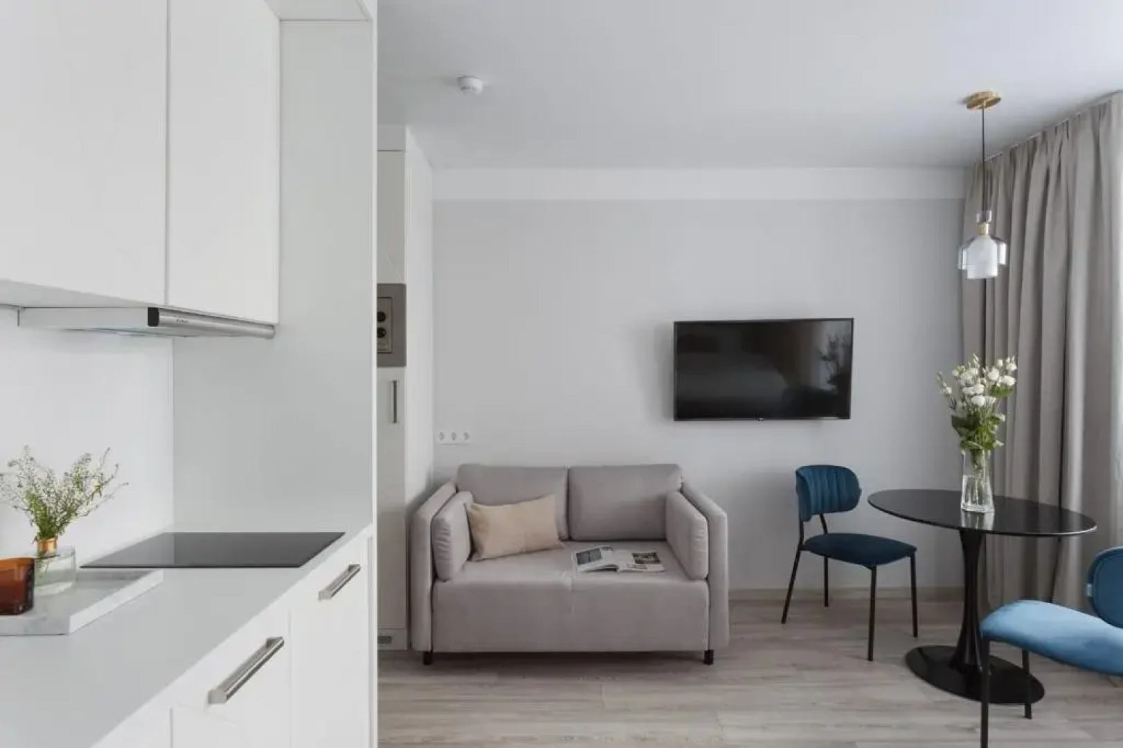 Апартаменты Квартира Cтудия у метро Бухарестская