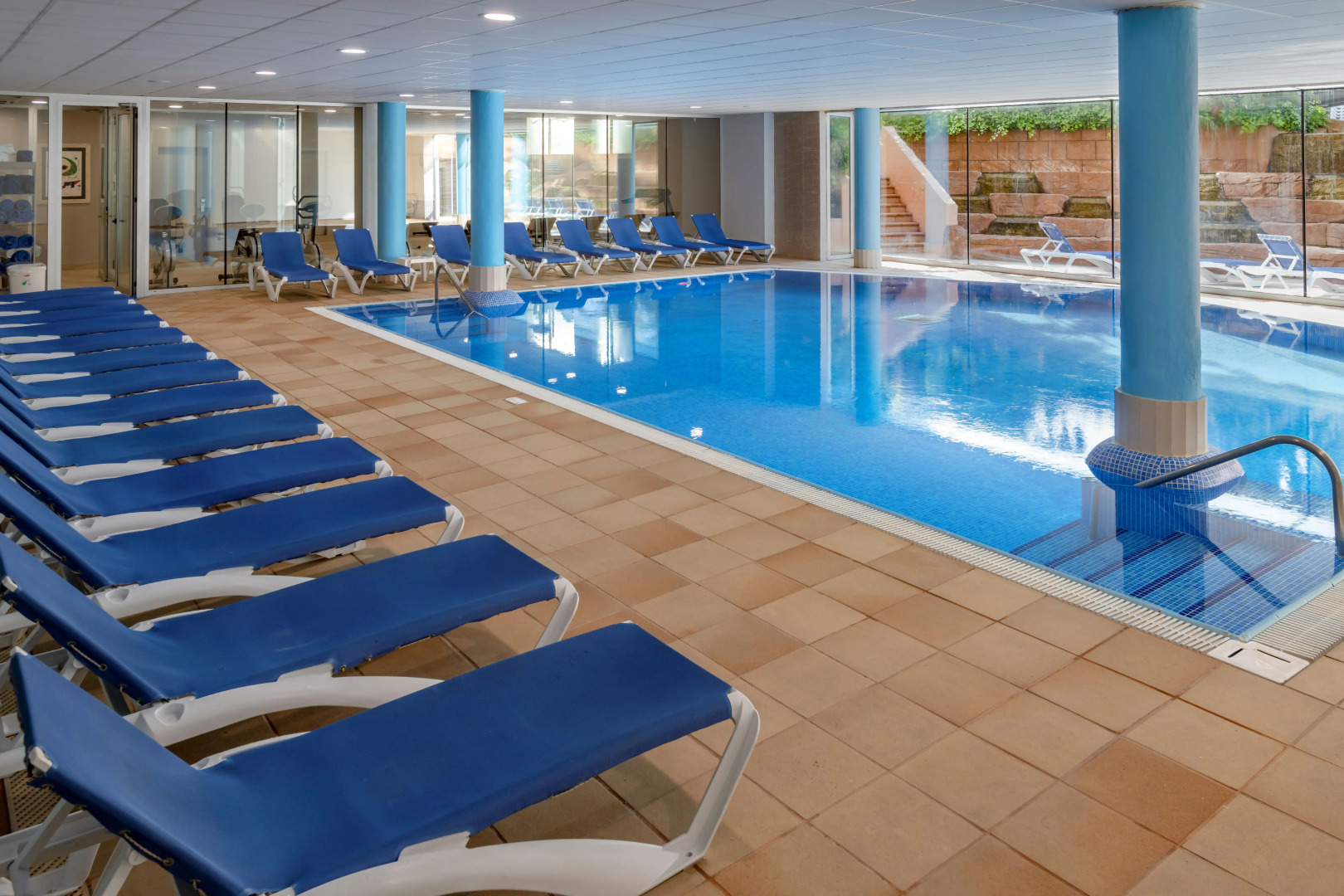 Отель 4R Gran Regina