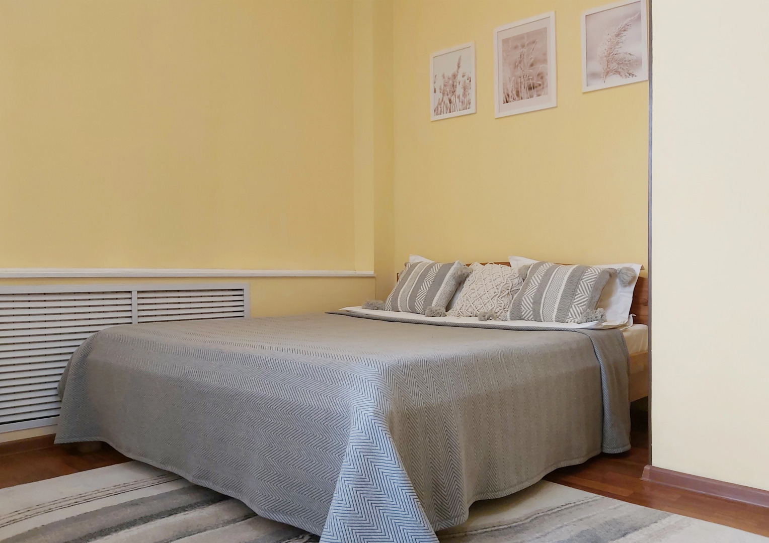 Апартаменты на Кирова 1 у жд вокзала Динамо