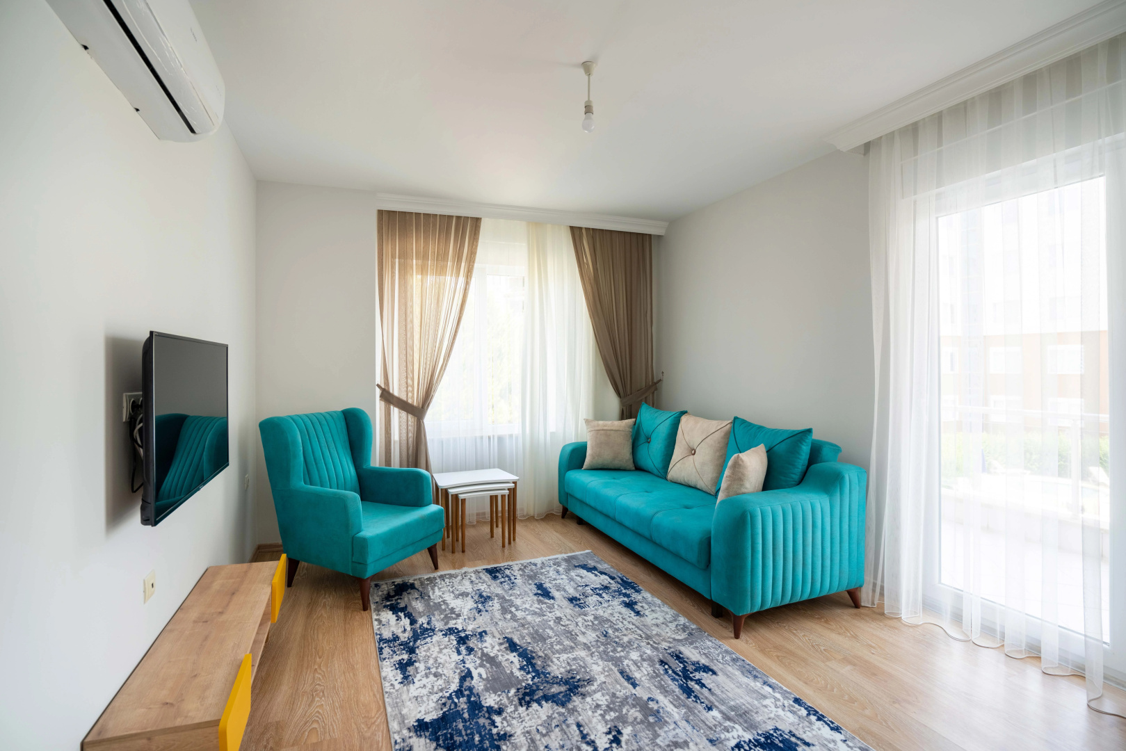 Apartments River Park Residence Lara