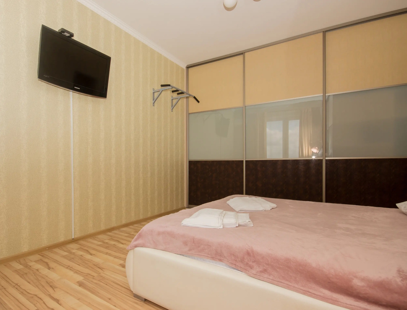 Апартаменты у Королевских Ворот