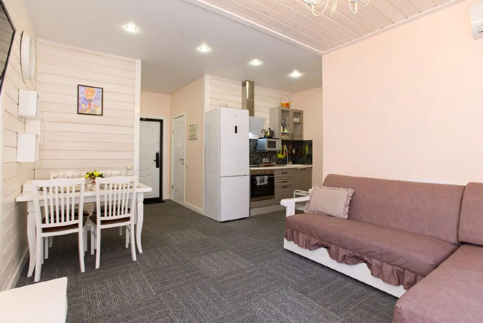 Апартаменты в апарт-отеле на ГК Солнечная Долина