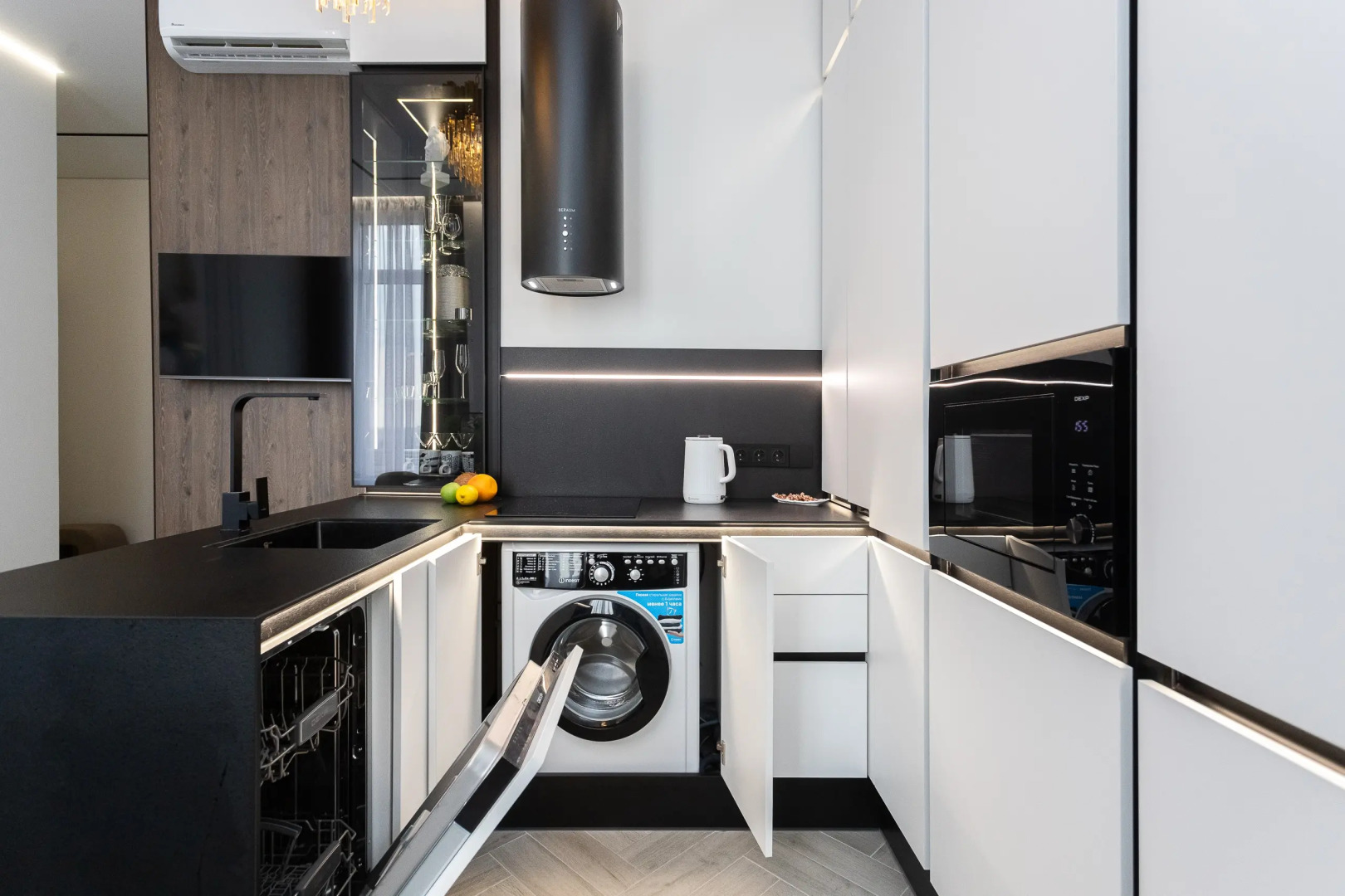 Квартира в Европейском с высоким потолком