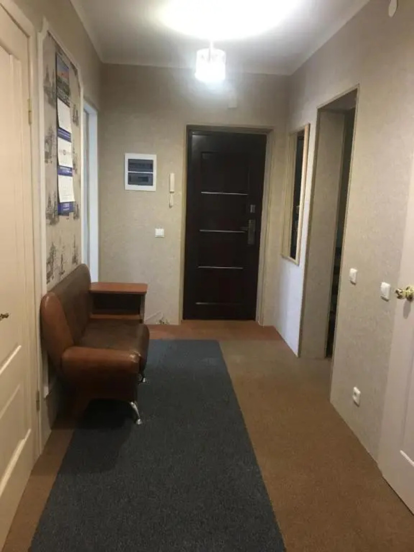 Апартаменты 3 комнаты в Центре рядом с Электричкой на Море