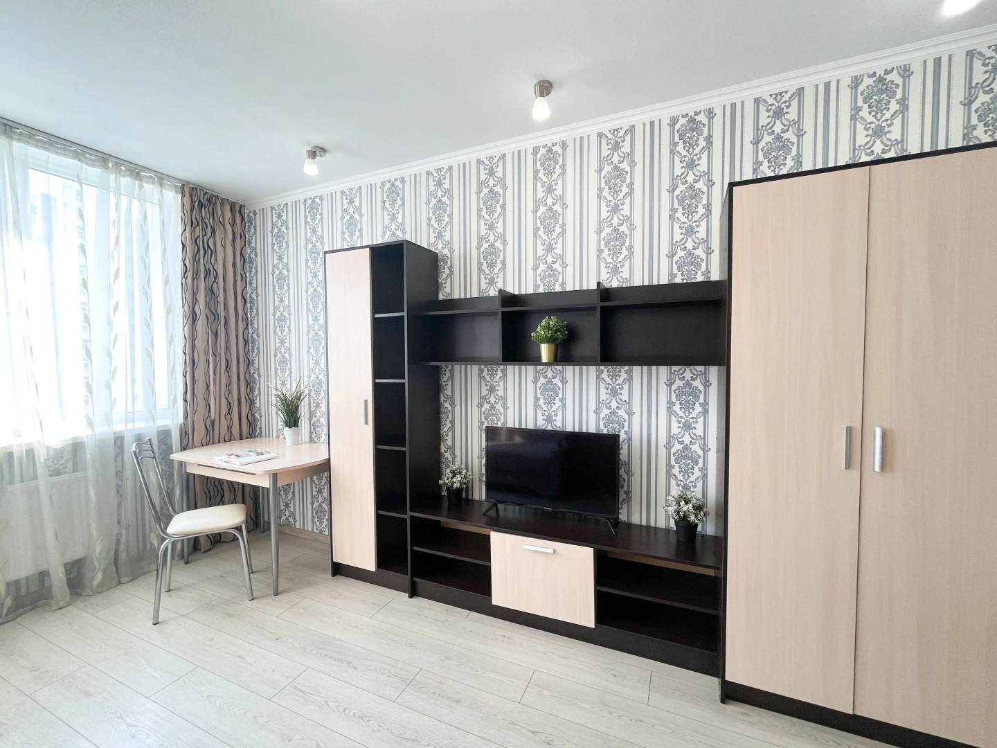 Апартаменты Добрые Квартиры на Гвардейском 767