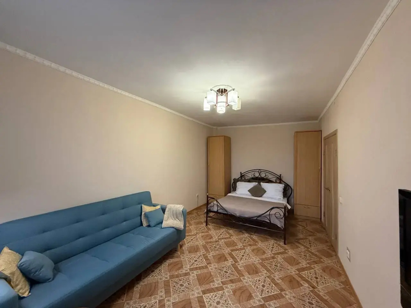 Квартира 2-ух комнатная квартира у Областной больницы