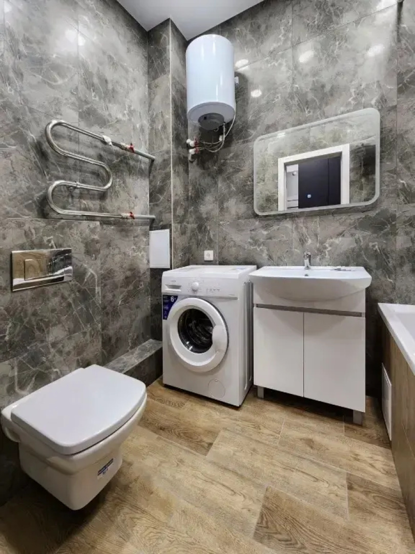 Апартаменты Comfort Home Вип в Метрополис 1