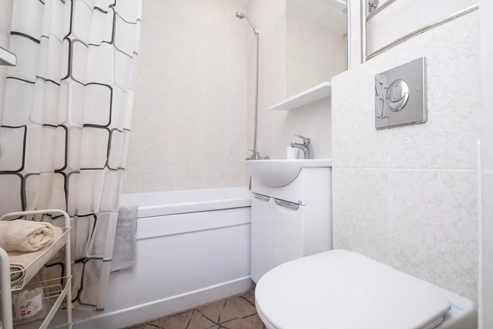 Апартаменты Двухуровневая студия на Роторной