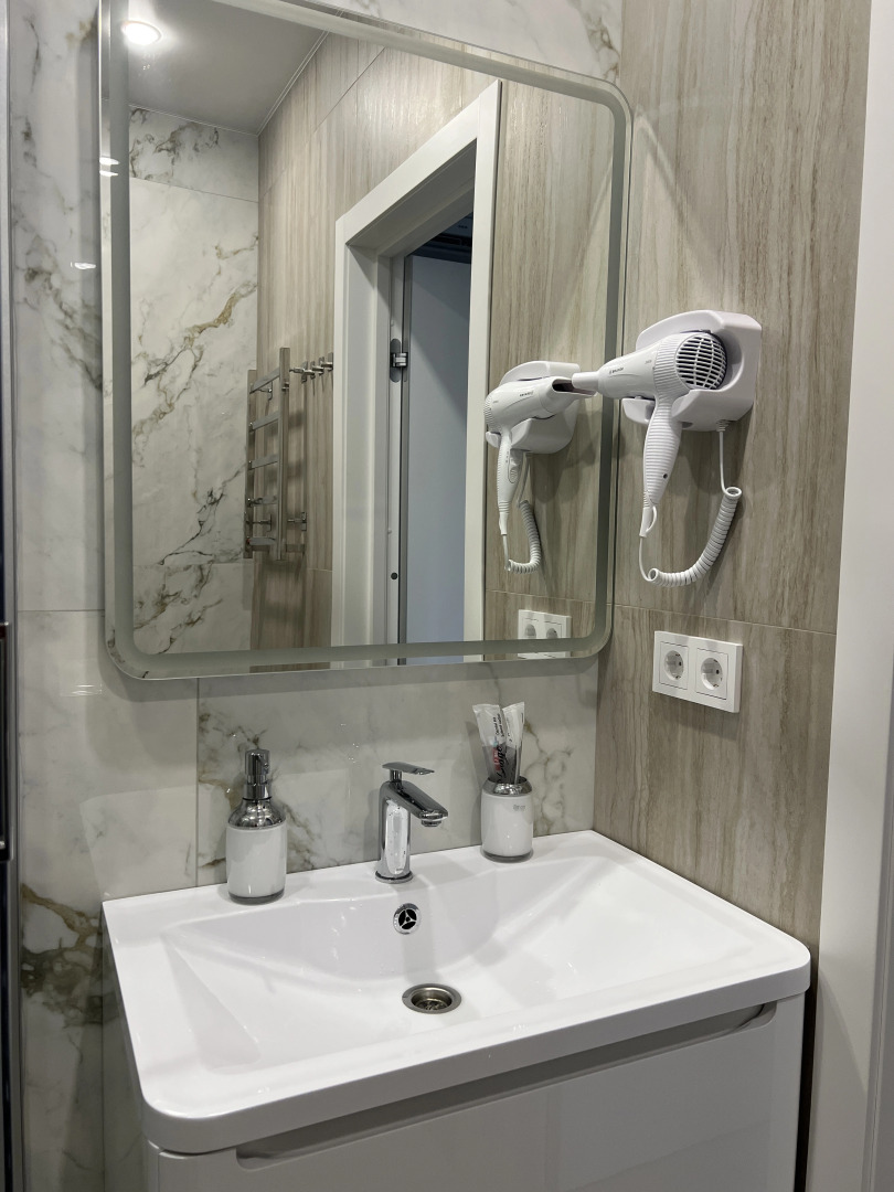 Апартаменты с большим бассейном