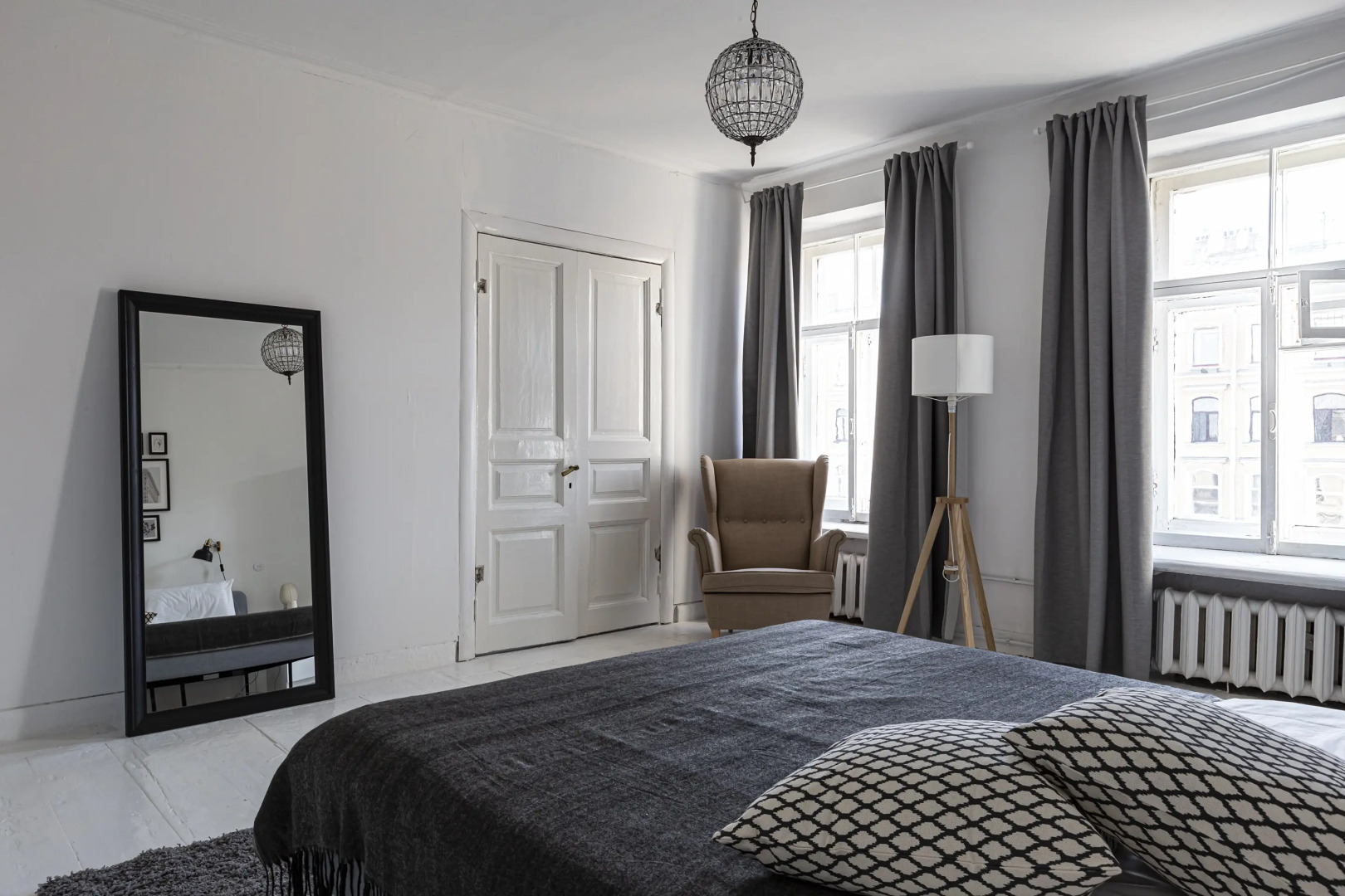 Квартира В Самом Центре С Парковкой