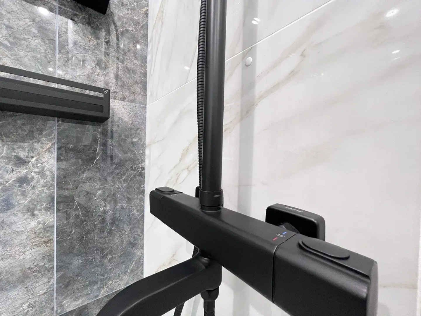 Апартаменты Bид на реку с террасы 13го этажа