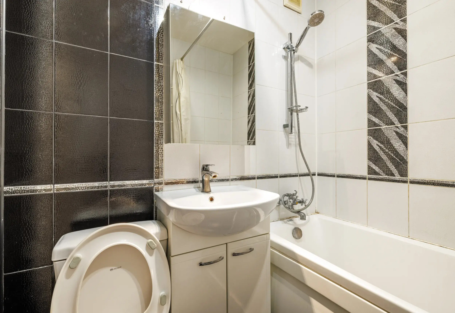 Квартира Двухкомнатная на Фридриха Энгельса