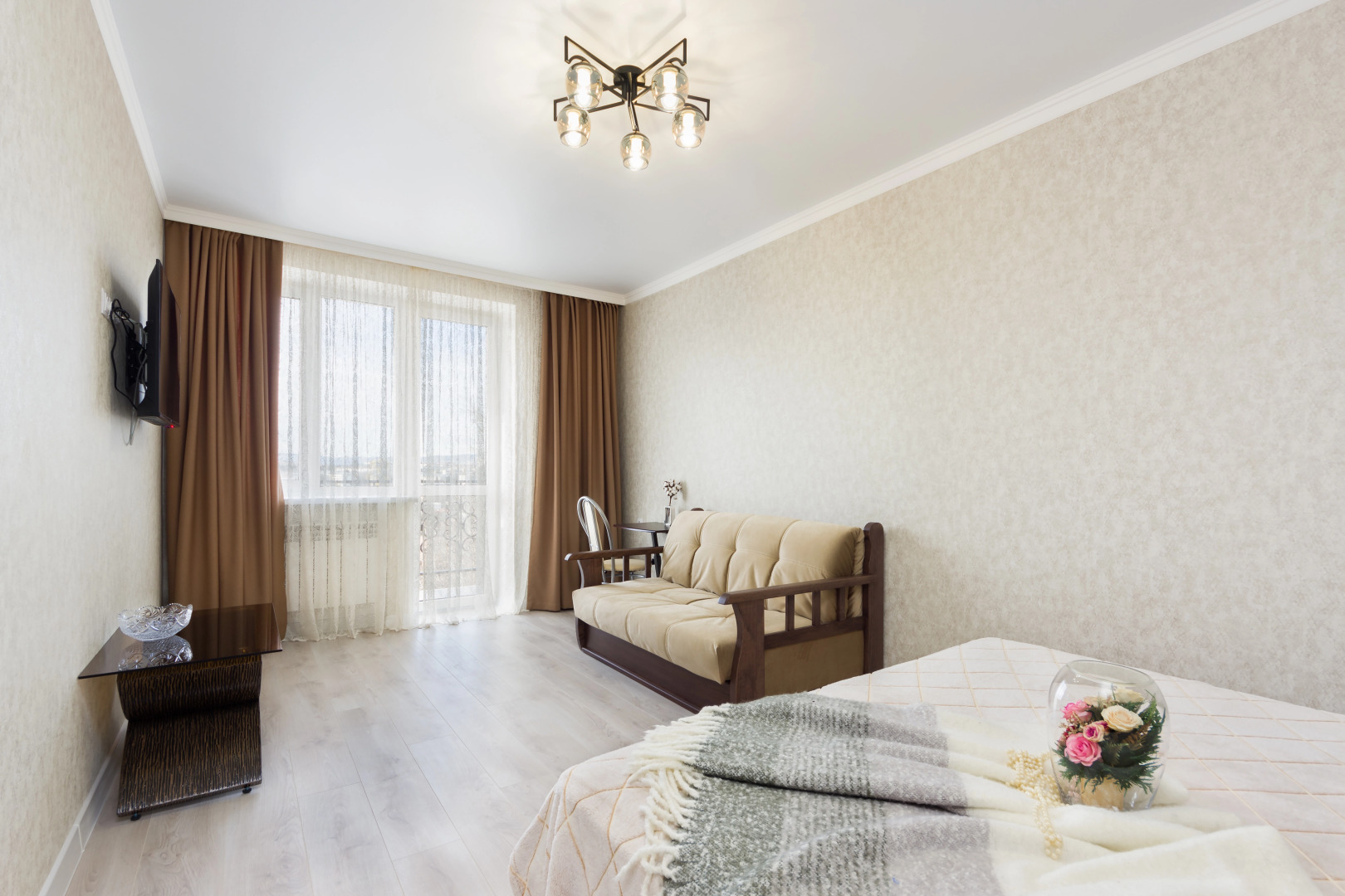 Апартаменты Клары Цеткин 43