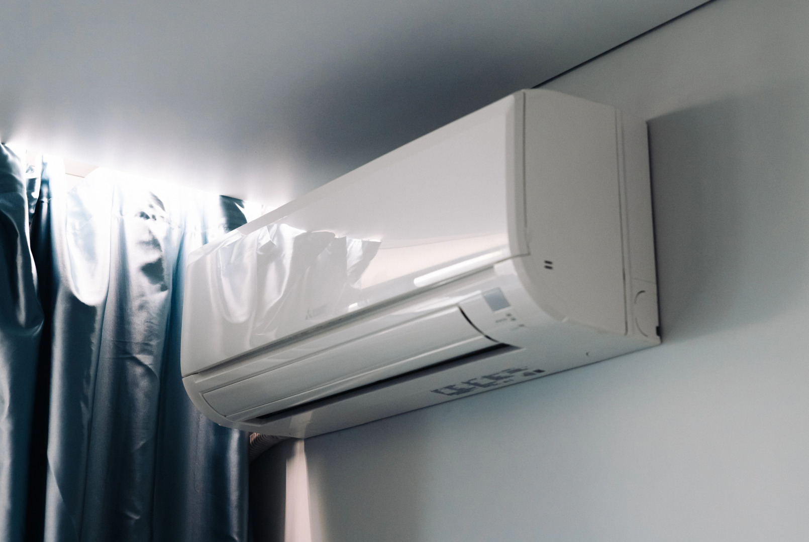 Апартаменты Lalapart Tropikana с ярким ремонтом на 30 этаже небоскреба Савеловский Сити