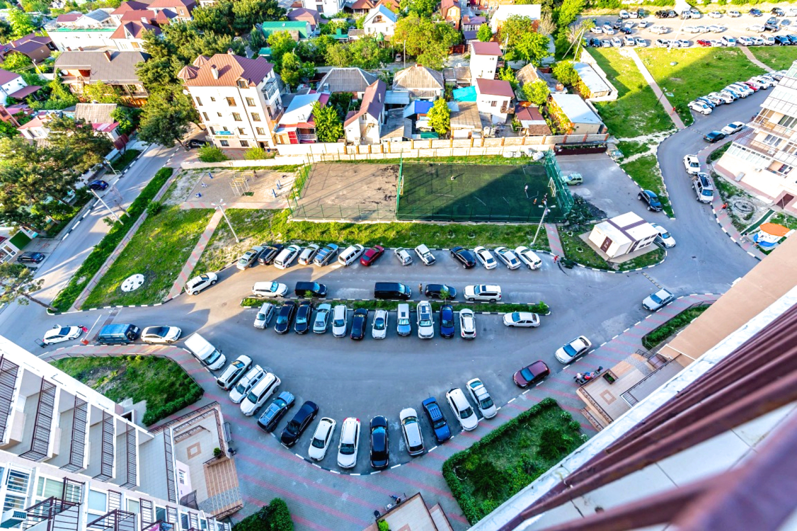 Улучшенные трехкомнатные апартаменты с террасой