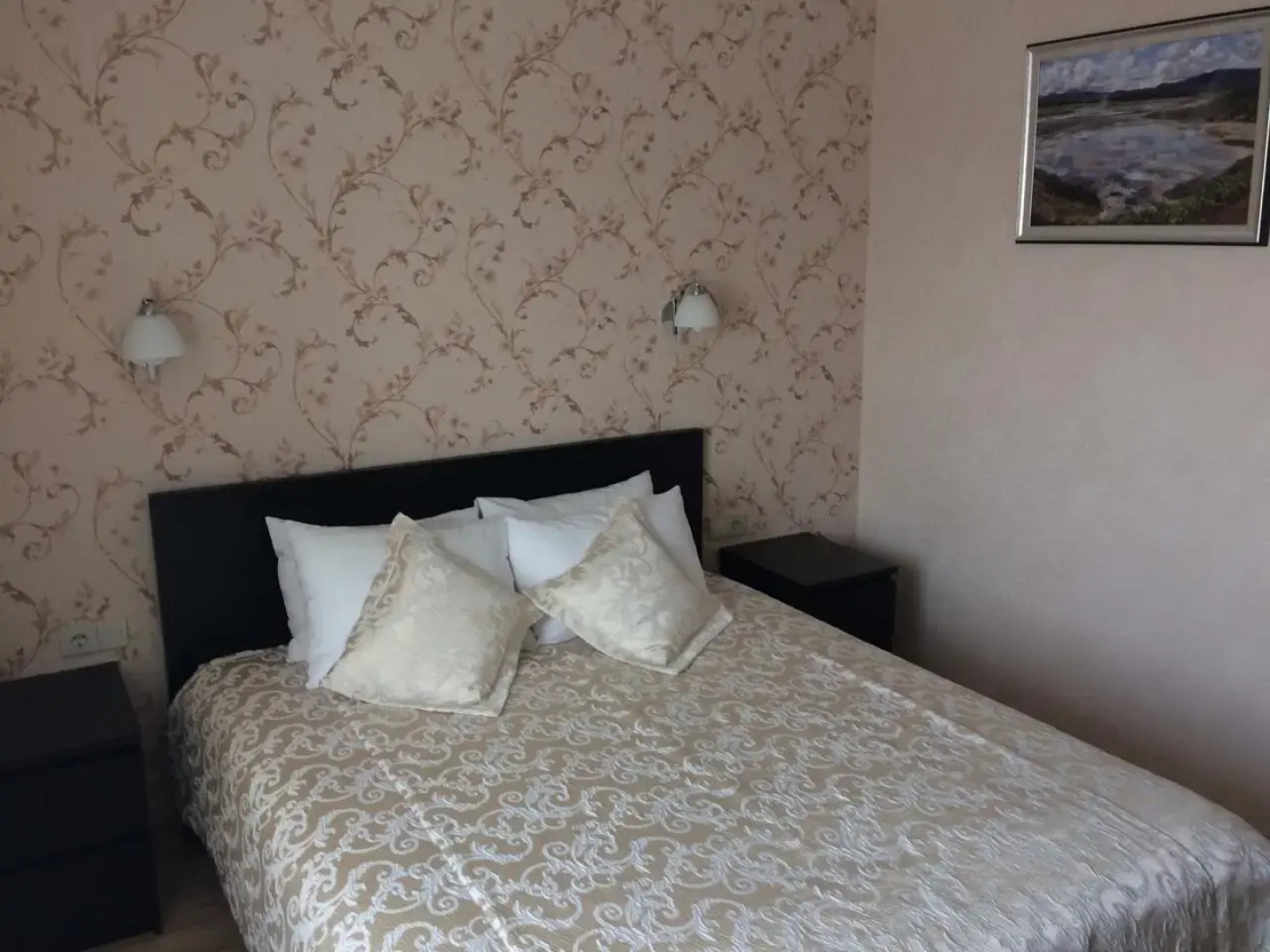 Отель Аврора