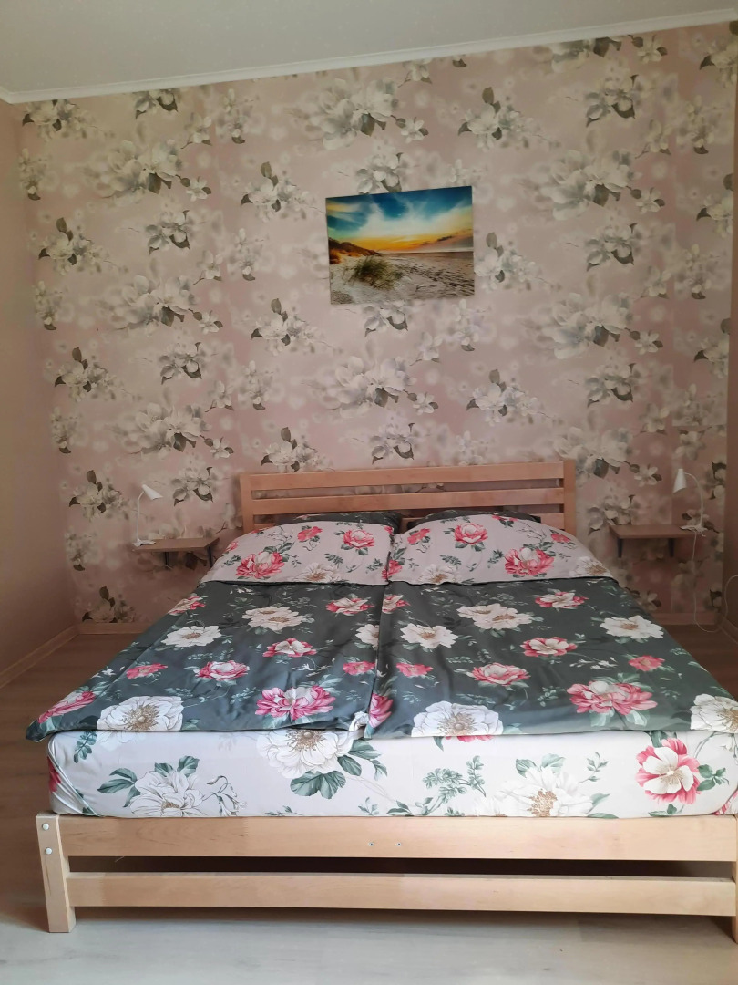 Квартира 2-х комнатная квартира с отдельным входом