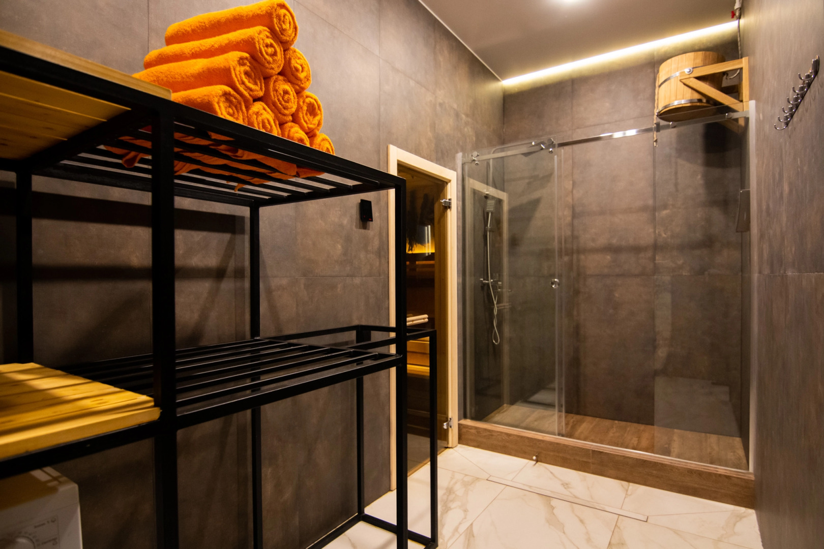 Villingston Residence