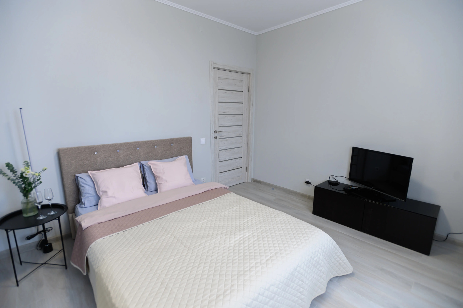 Квартира ApartHause Простор и Уют Напротив ЖД Вокзала