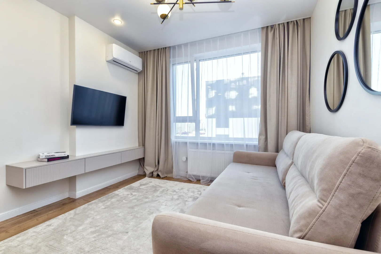 Квартира 2х комнатная в центре Астаны