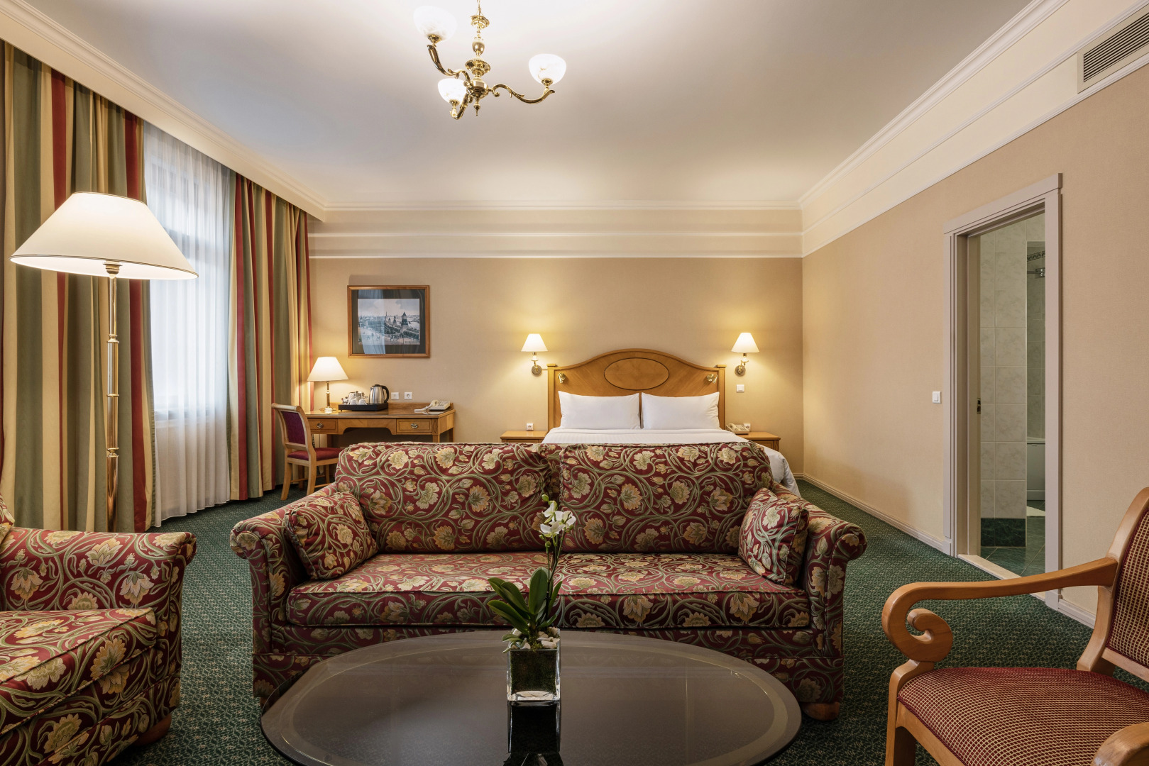 Сафмар Грандъ Москва (бывший Марриотт Гранд)