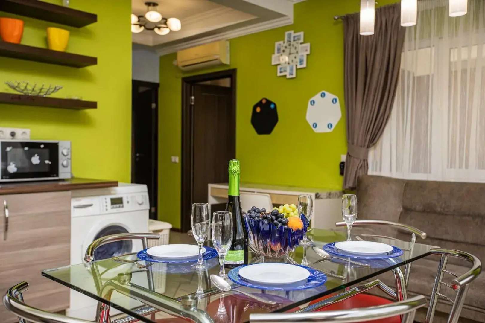 Коттедж в Сириусе у Моря на 11 Человек