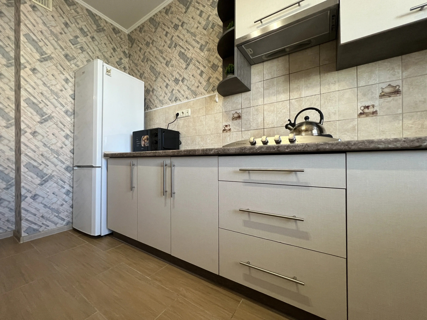 Квартира КакДома Античный 12а-63 в Севастополе 1-ком у пляжа Омега