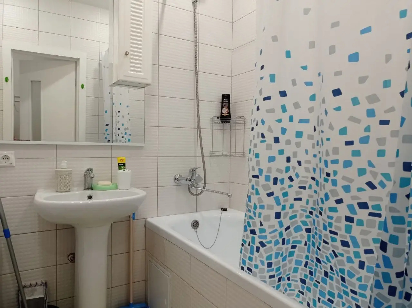 Квартира Live-In-Comfort на Высотной 9-17