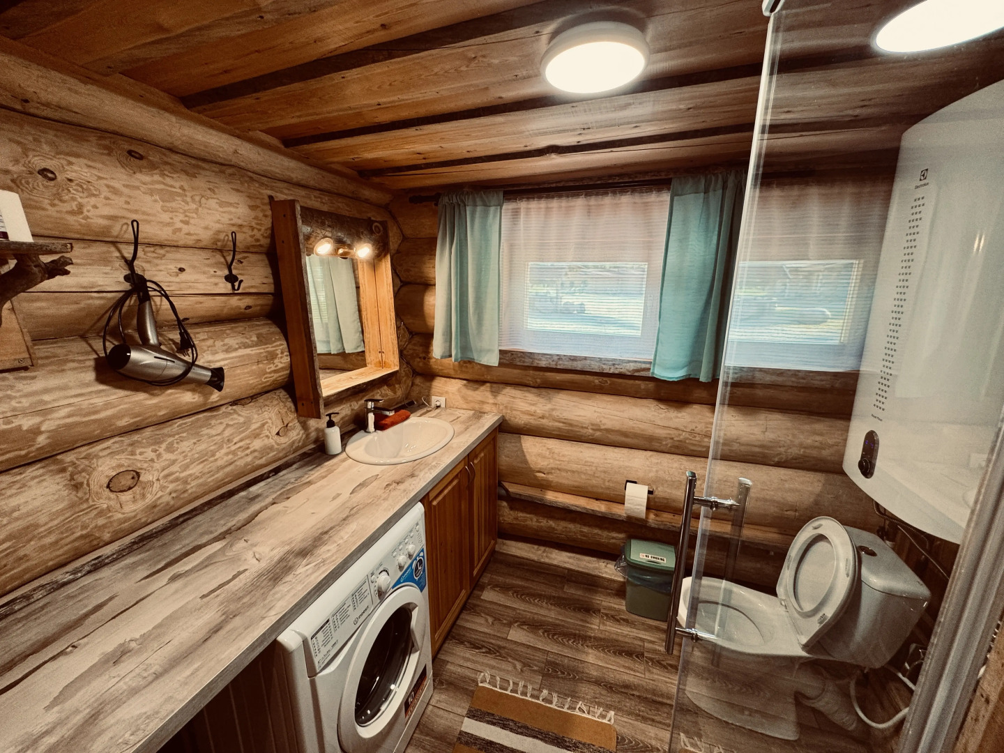 Коттедж Карелия Медвежка с 2 Комнатами и Видом Во Внутренний Двор