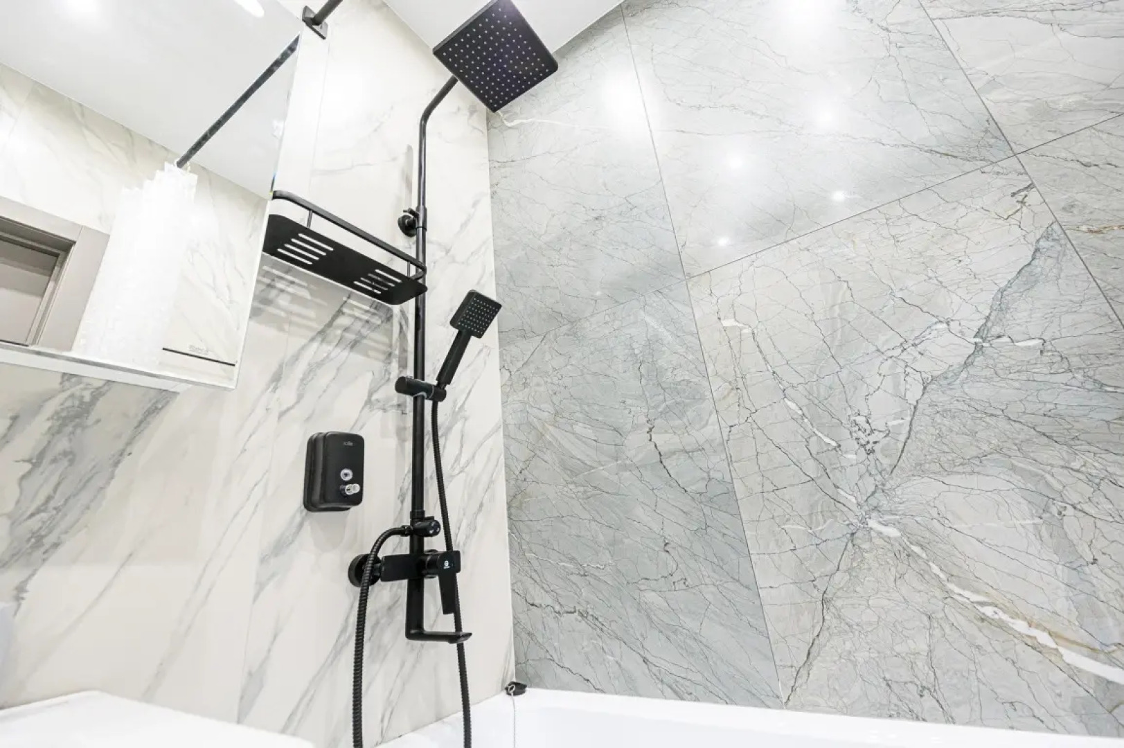 Апартаменты Stepanenkov для Двоих Гостей на Заровного 10 на 6 этаже