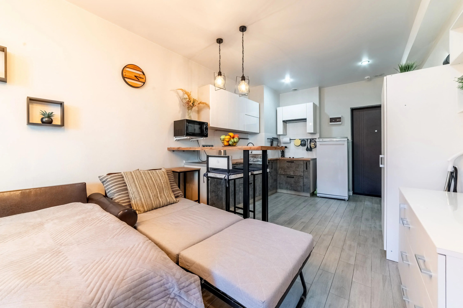 Апартаменты Sun city apartments ЖК Сокол с балконом