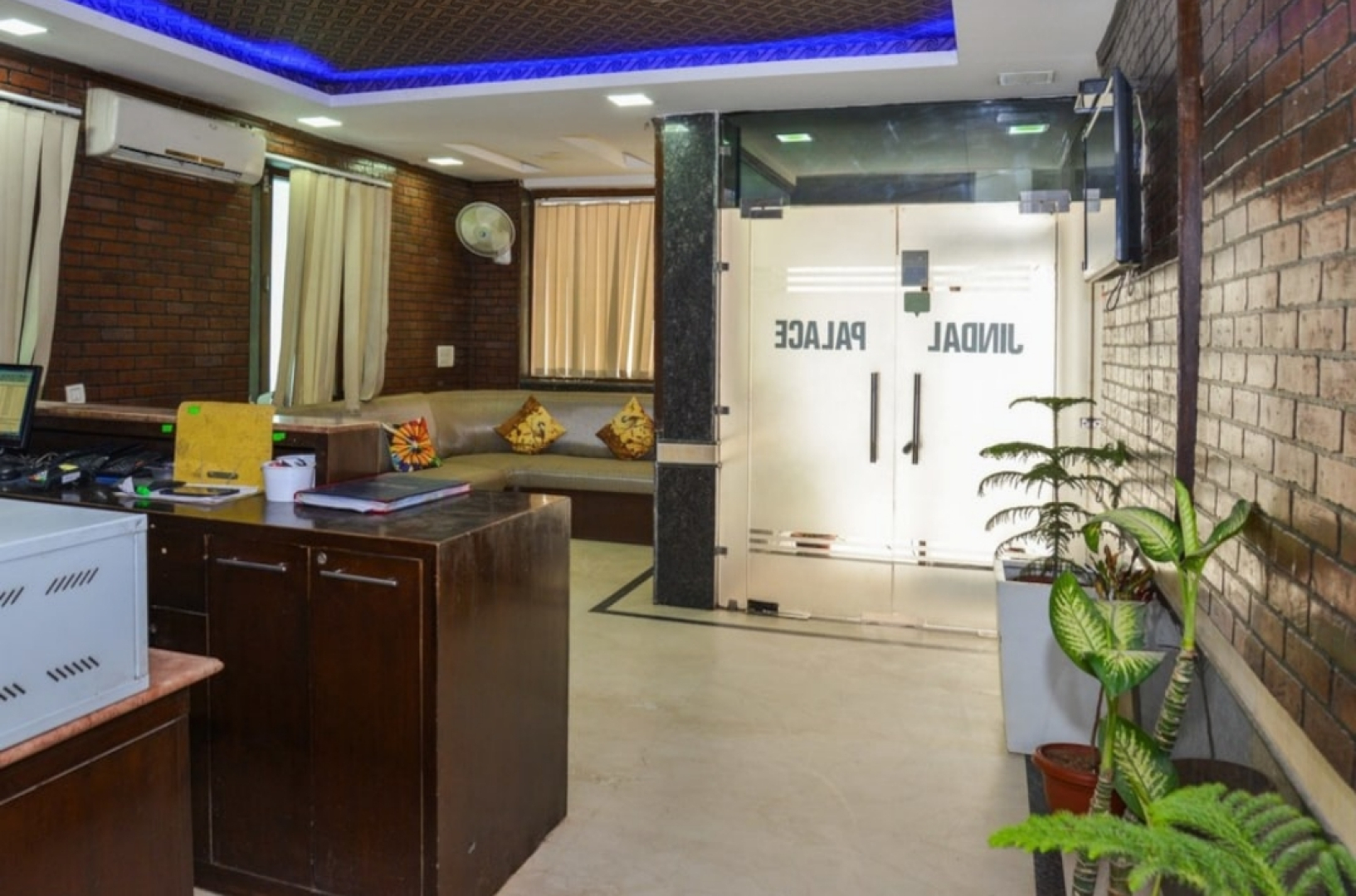 Отель jindal Palace