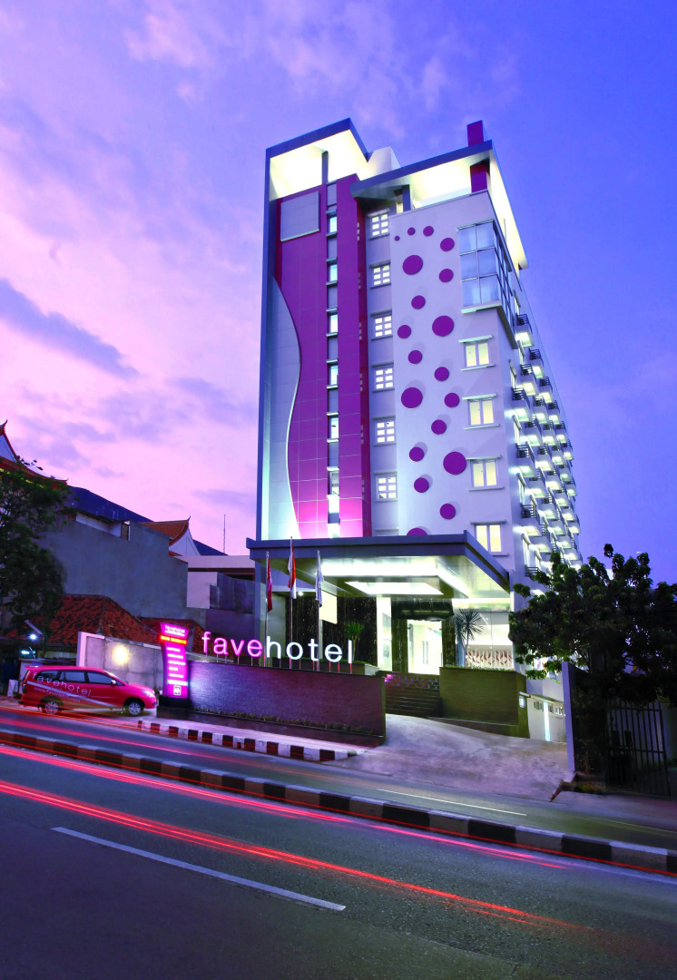 Отель Favehotel Zainul Arifin