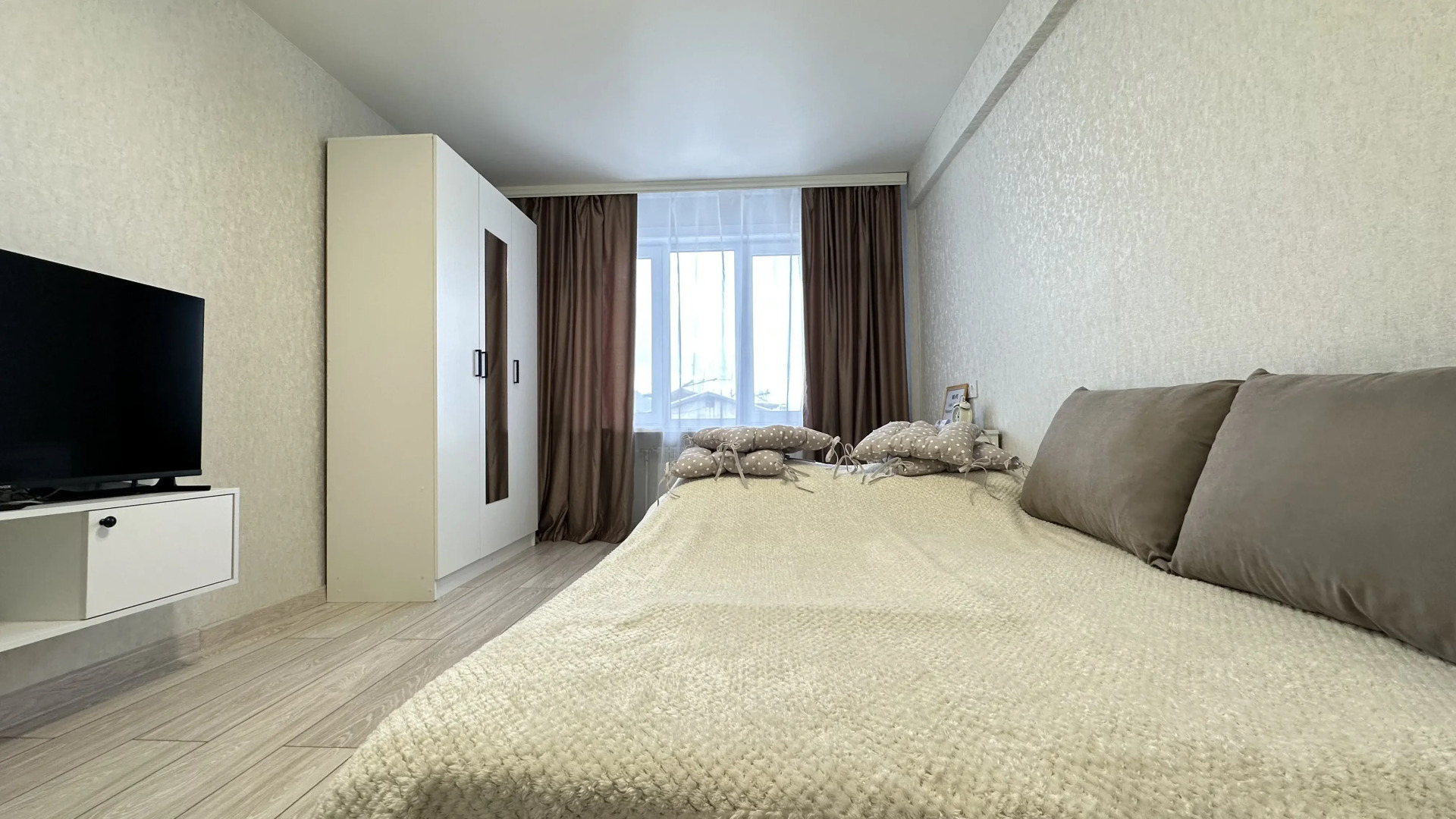 Квартира Видовая однокомнатная посуточно в центре города