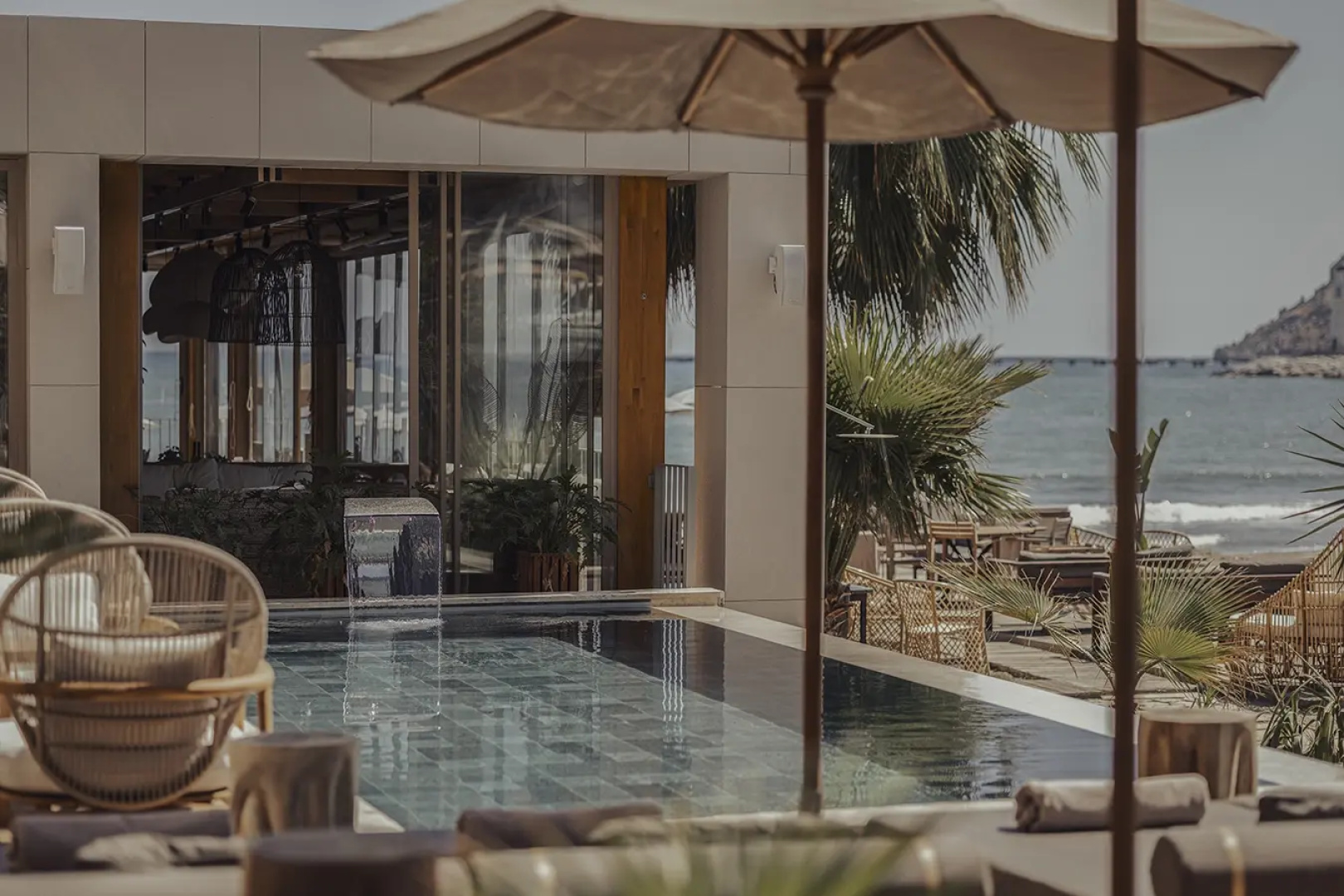 En Vie Beach Boutique Hotel