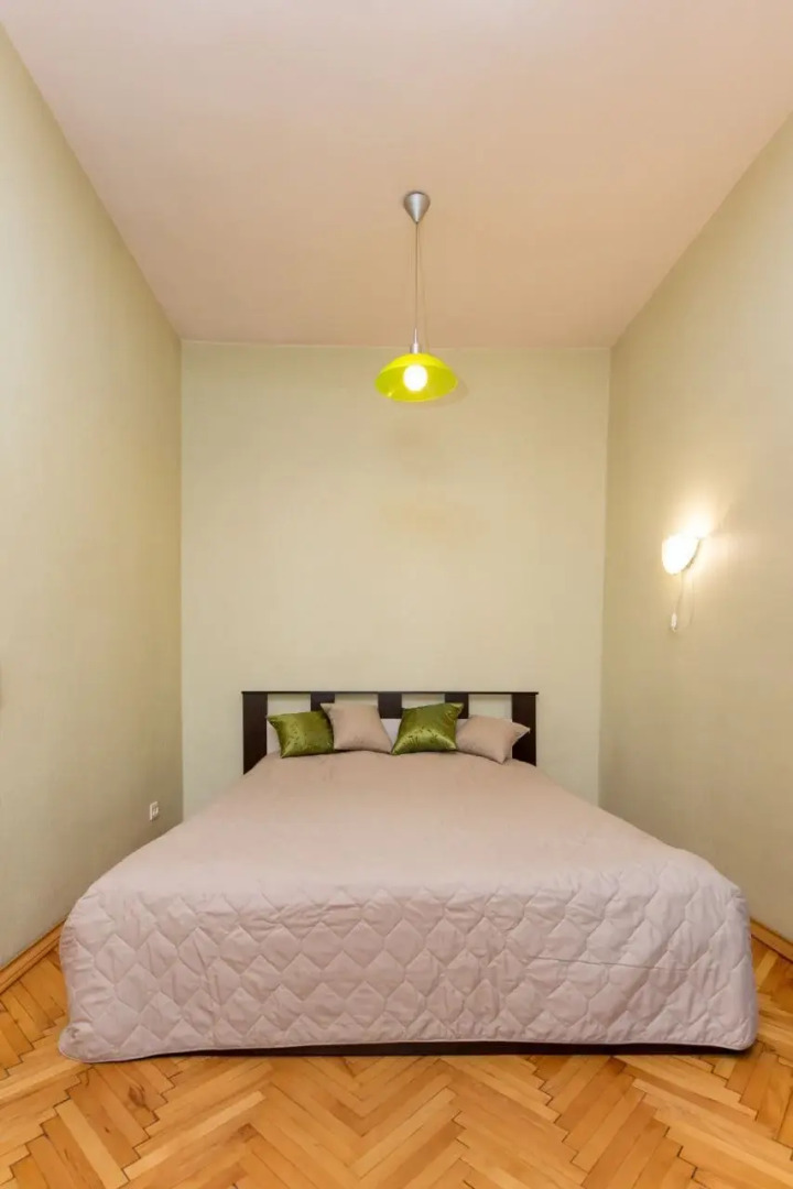 Квартира Типанова 16