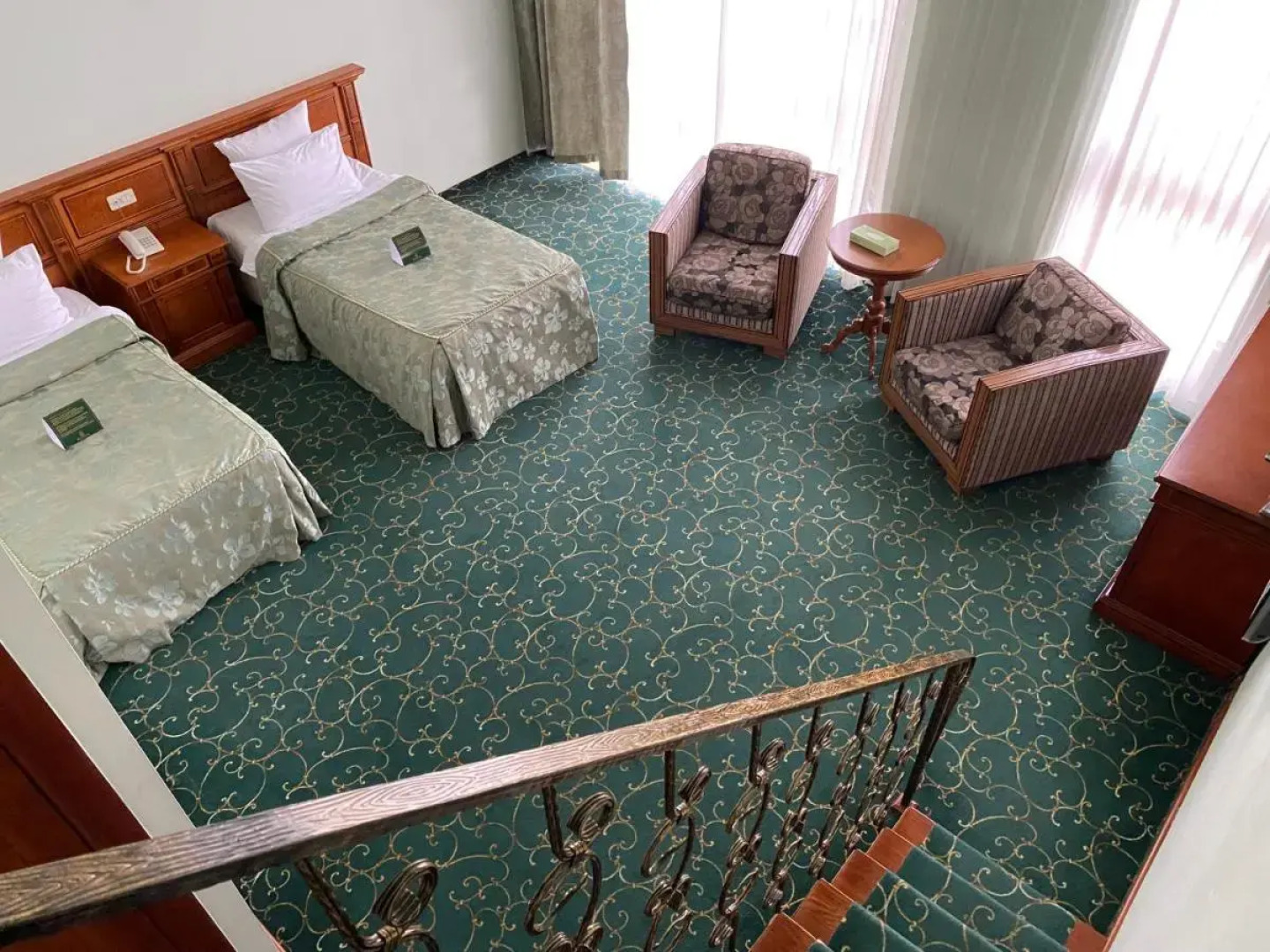 Отель Hotel Russia