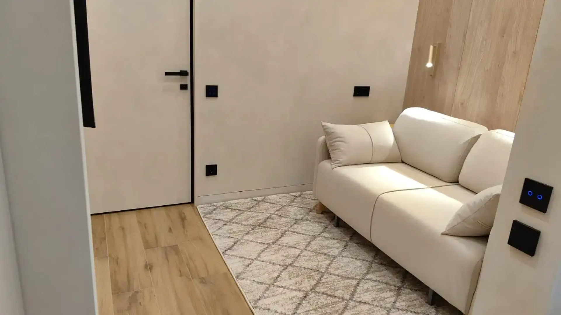 Квартира ЖК Фрукты с дизайнерским ремонтом