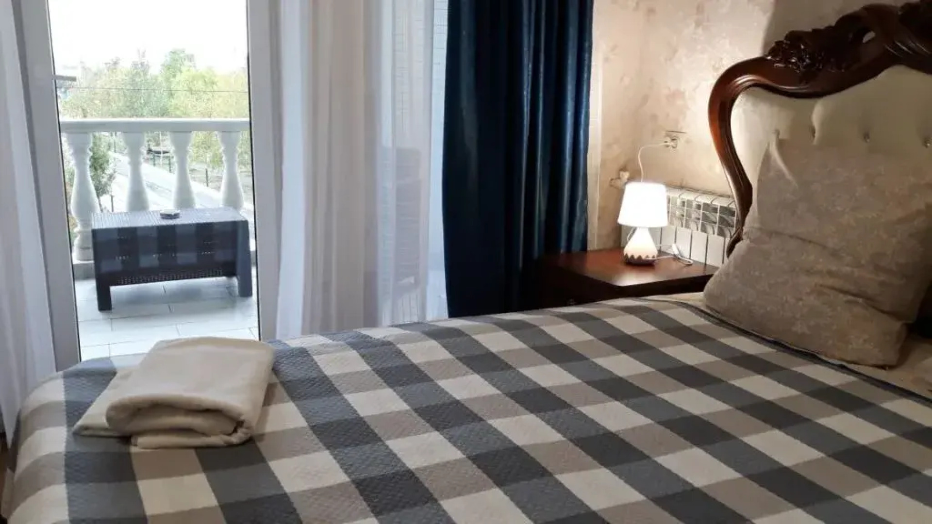 Отель Добриан