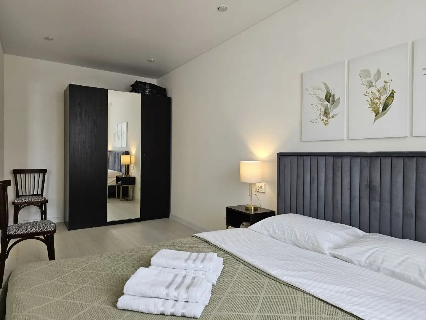 Квартира Новая Дизайнерская на Центральной Улице Города