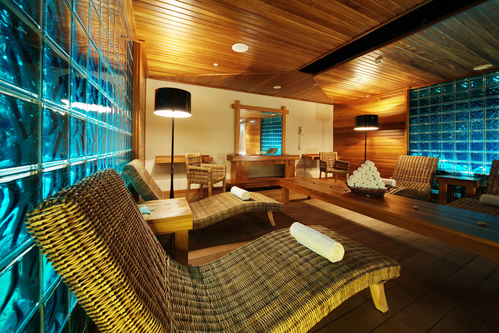 Cosmos St.Petersburg Olympia Garden Hotel