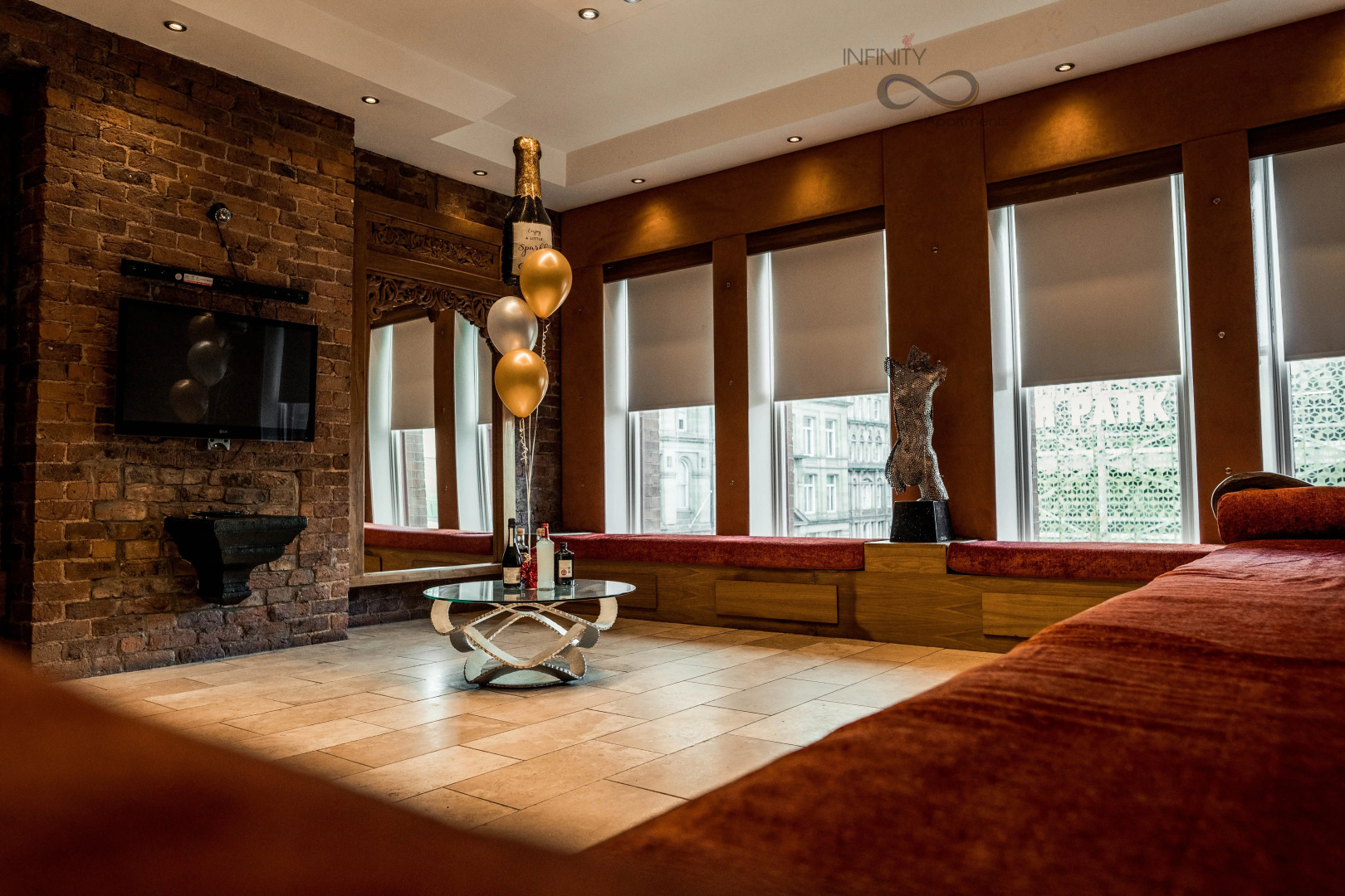 Апартаменты Infinity Victoria Street