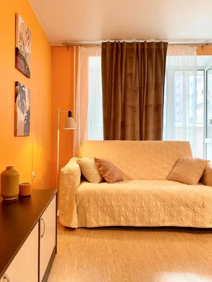 Апартаменты Сапфир с закрытым двором, рядом с ТЦ Остров, Мать и дитя