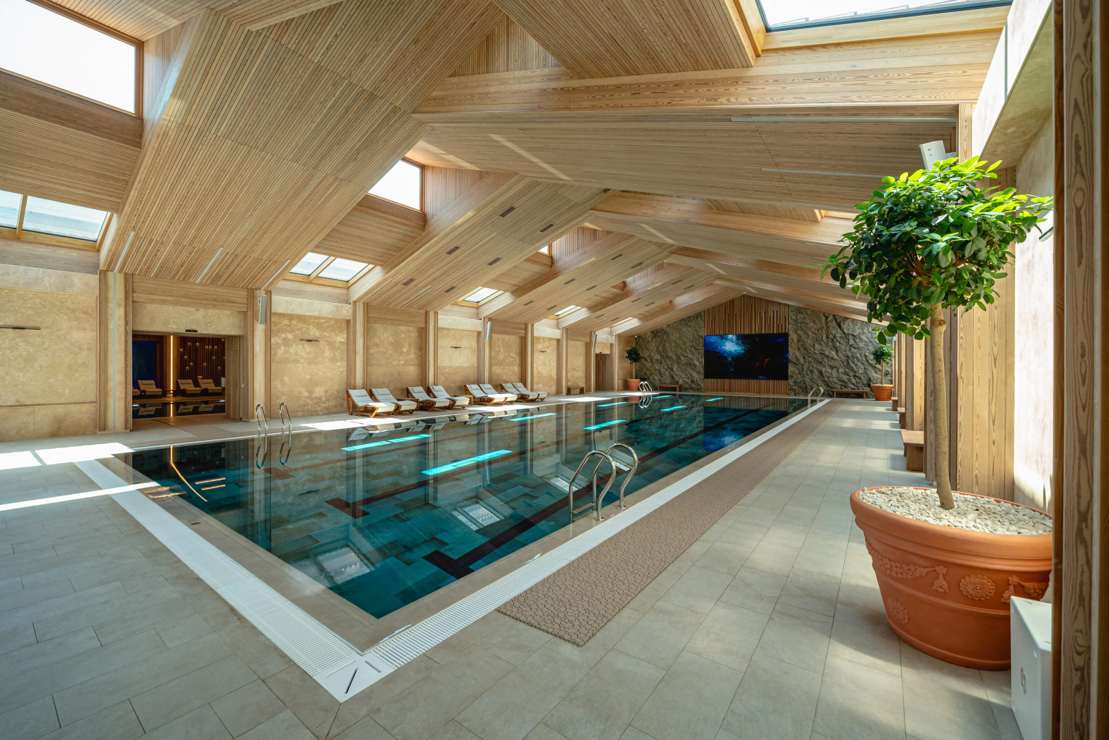 Отель Крымский Бриз Hotel & Villas
